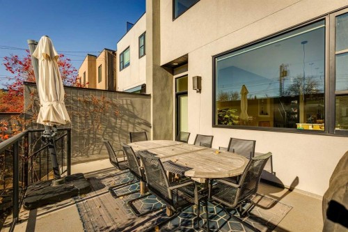 1605 29 Avenue Sw, Calgary, AB - Outdoor With Exterior