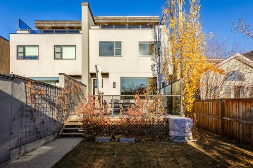 1605 29 Avenue Sw, Calgary, AB - Outdoor