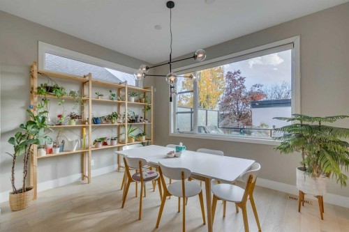 1605 29 Avenue Sw, Calgary, AB - Indoor Photo Showing Dining Room