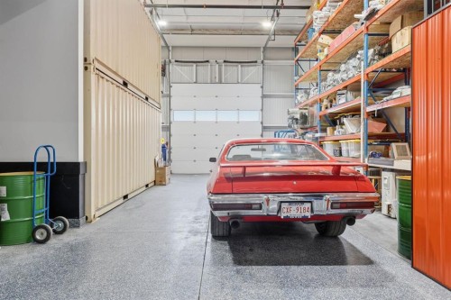 18 & 26-25 Southbank Crescent, Okotoks, AB 