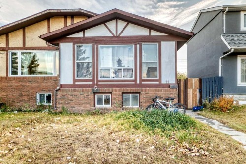 11 Falsby Way Ne, Calgary, AB - Outdoor