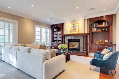 126 Eagle Ridge Drive Sw, Calgary, AB - Indoor Photo Showing Living Room With Fireplace