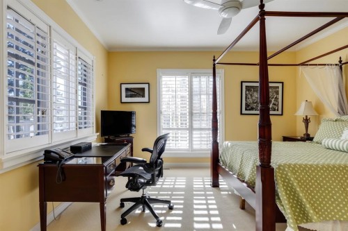 126 Eagle Ridge Drive Sw, Calgary, AB - Indoor