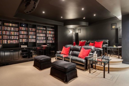 126 Eagle Ridge Drive Sw, Calgary, AB - Indoor Photo Showing Other Room