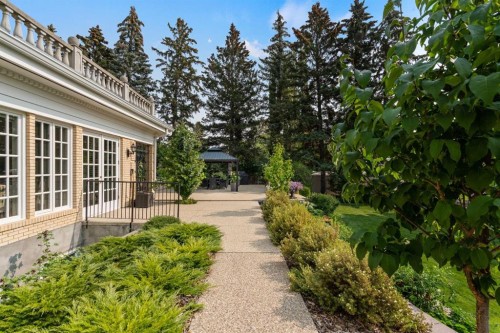 126 Eagle Ridge Drive Sw, Calgary, AB - Outdoor