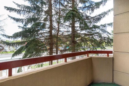 103-2011 University Drive Nw, Calgary, AB - Outdoor With Balcony