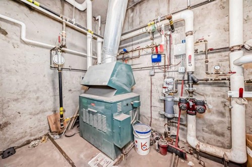 7716 Bowness Road Nw, Calgary, AB - Indoor Photo Showing Basement