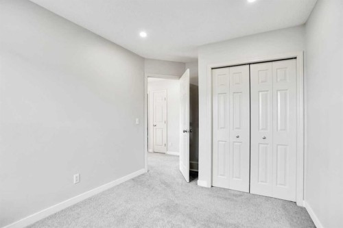 85 Boulder Creek Manor Se, Langdon, AB - Indoor