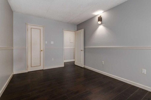 205-120 15 Avenue Sw, Calgary, AB - Indoor Photo Showing Other Room