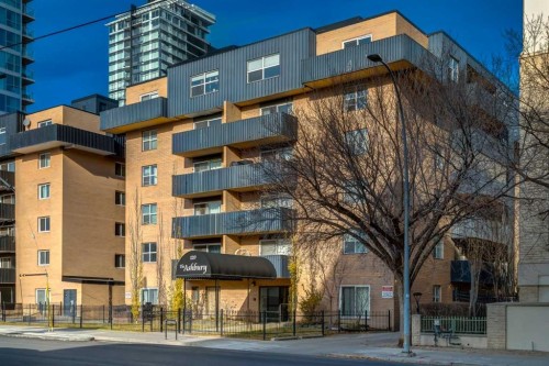 205-120 15 Avenue Sw, Calgary, AB - Outdoor With Balcony