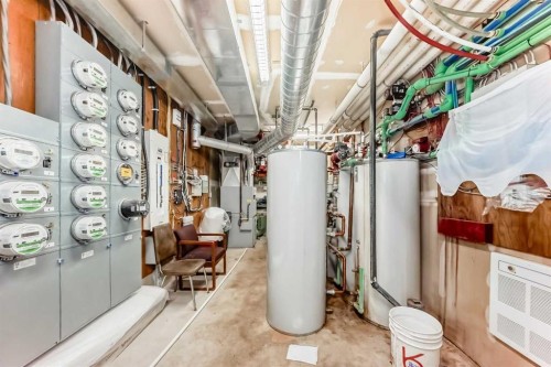 1321 18 Avenue, Didsbury, AB - Indoor Photo Showing Basement