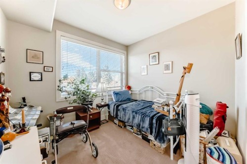 1321 18 Avenue, Didsbury, AB - Indoor Photo Showing Bedroom