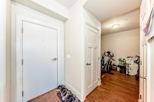 1321 18 Avenue, Didsbury, AB - Indoor Photo Showing Other Room