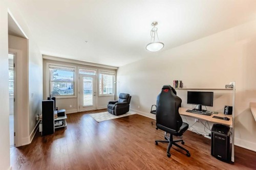 1321 18 Avenue, Didsbury, AB - Indoor Photo Showing Office