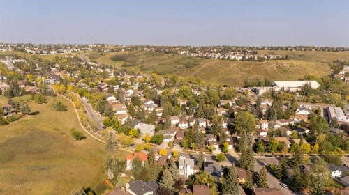 89 Edgedale Drive Nw, Calgary, AB - Outdoor With View