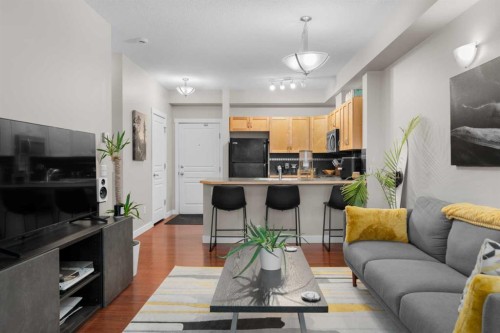 1111-211 Aspen Stone Boulevard Sw, Calgary, AB - Indoor