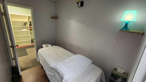 218-328 Centre Street Se, Calgary, AB 