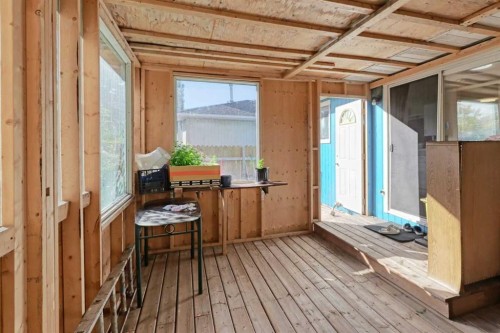 20 Falton Way Ne, Calgary, AB - Indoor Photo Showing Other Room