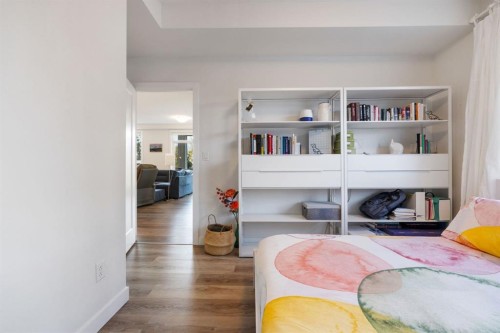 117-30 Walgrove Se, Calgary, AB - Indoor Photo Showing Bedroom