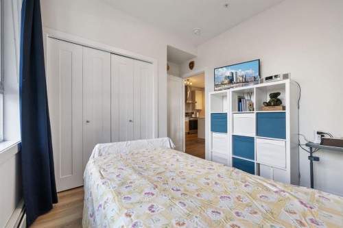 117-30 Walgrove Se, Calgary, AB - Indoor Photo Showing Bedroom