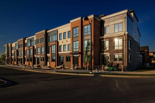 40 Greenwich Heath Nw, Calgary, AB - Outdoor