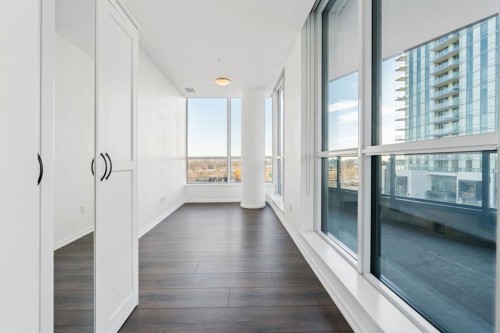 426-615 6 Avenue Se, Calgary, AB - Indoor Photo Showing Other Room