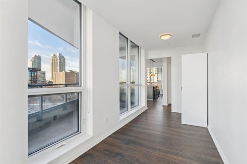 426-615 6 Avenue Se, Calgary, AB - Indoor Photo Showing Other Room