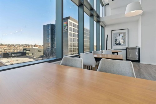 426-615 6 Avenue Se, Calgary, AB - Indoor Photo Showing Dining Room