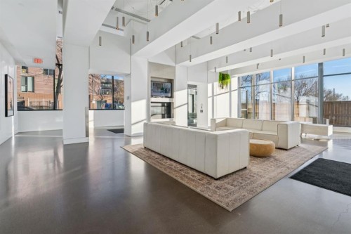 426-615 6 Avenue Se, Calgary, AB - Indoor