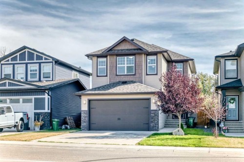8 Lakewood Circle, Strathmore, AB - Outdoor With Facade