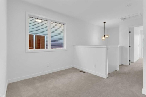 164 Cobblestone Gate Sw, Airdrie, AB - Indoor Photo Showing Other Room