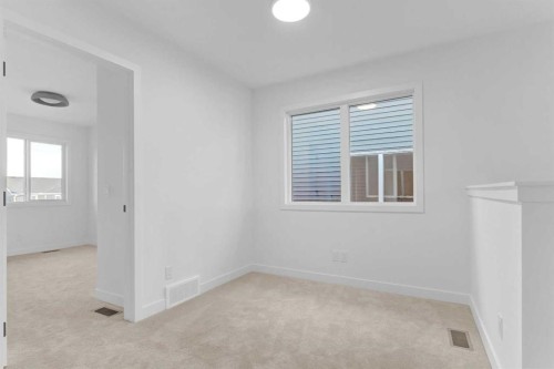 164 Cobblestone Gate Sw, Airdrie, AB - Indoor Photo Showing Other Room