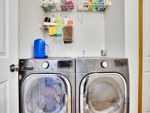 151 Citadel Park Nw, Calgary, AB - Indoor Photo Showing Laundry Room