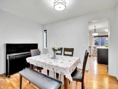 151 Citadel Park Nw, Calgary, AB - Indoor Photo Showing Dining Room
