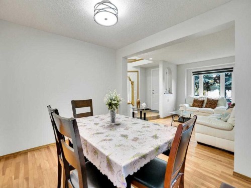 151 Citadel Park Nw, Calgary, AB - Indoor Photo Showing Dining Room