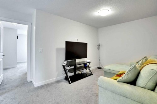 1457 Bayview Point Sw, Airdrie, AB - Indoor