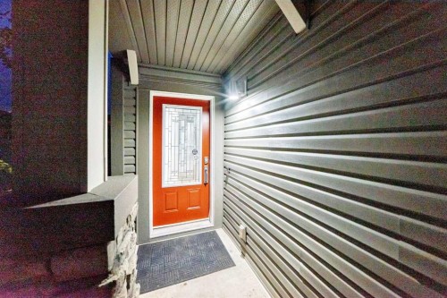 158 Valleyview Court Se, Calgary, AB -  Photo Showing Other Room