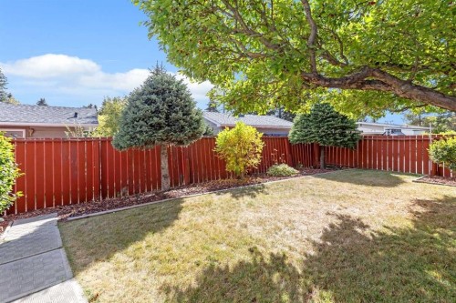 3303 Boulton Road Nw, Calgary, AB - Outdoor