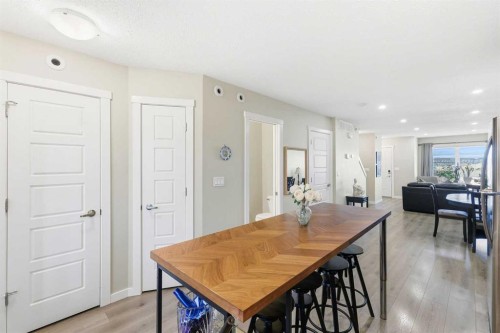 146 Red Embers Gate Ne, Calgary, AB - Indoor