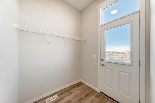 1058 Sawgrass Link Nw, Airdrie, AB - Indoor