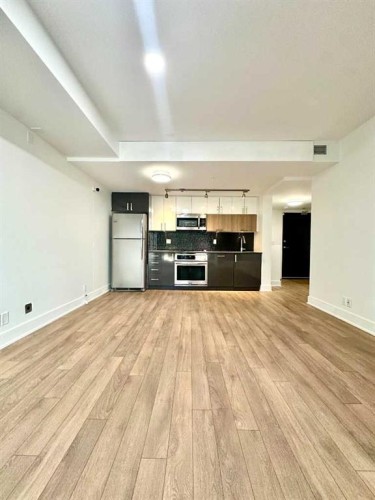 607 Confluence Way Se, Calgary, AB 