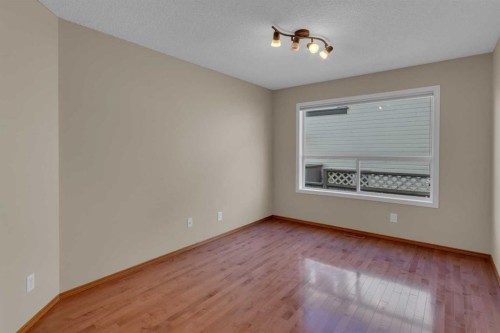 202 Citadel Circle Nw, Calgary, AB - Indoor Photo Showing Other Room