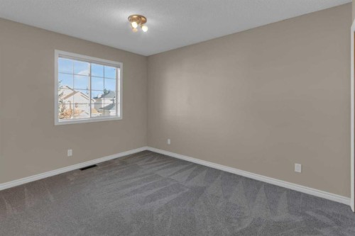 202 Citadel Circle Nw, Calgary, AB - Indoor Photo Showing Other Room