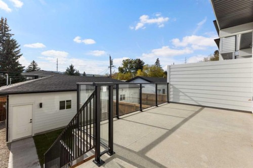 5007 21 Avenue Nw, Calgary, AB - Outdoor With Exterior