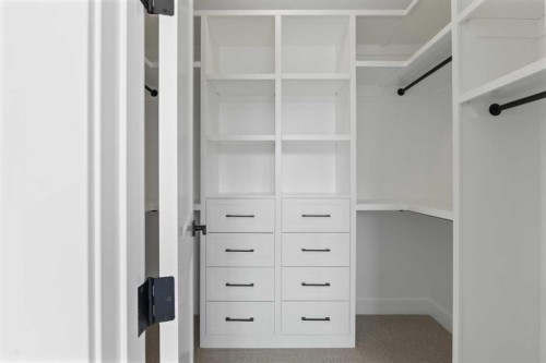 5007 21 Avenue Nw, Calgary, AB - Indoor