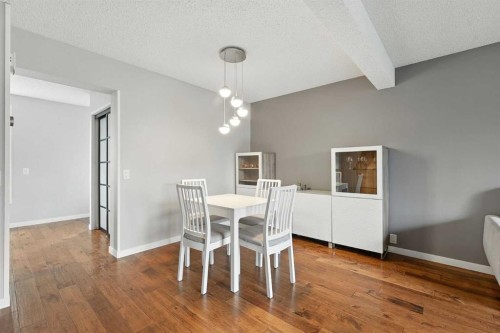 123 Silverstone Road Nw, Calgary, AB - Indoor Photo Showing Dining Room