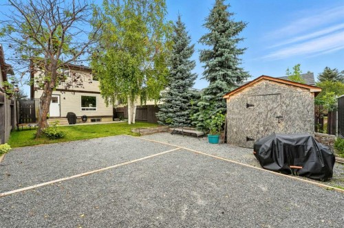 123 Silverstone Road Nw, Calgary, AB - Outdoor
