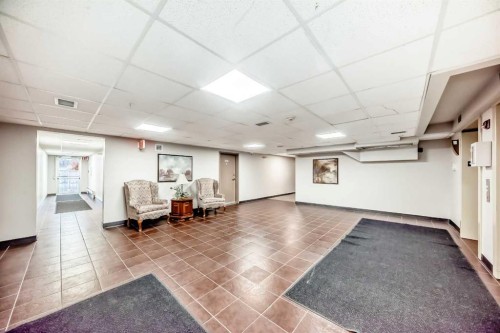 2212-700 Willowbrook Road Nw, Airdrie, AB - Indoor