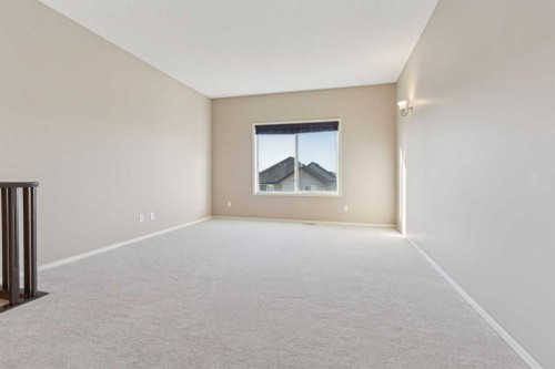 34 Kingsland Close, Airdrie, AB - Indoor Photo Showing Other Room
