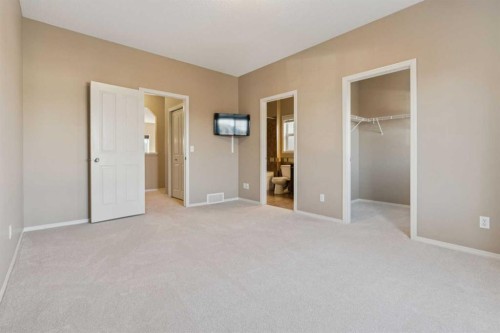 34 Kingsland Close, Airdrie, AB - Indoor